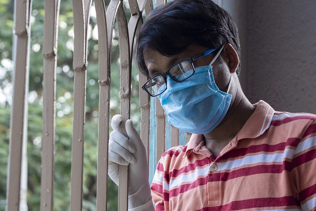 People with Glasses, Wearing a Mask have a High Chance of Reducing their Vision.