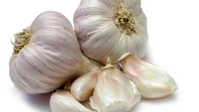 What is the thought you get when you think of garlic?